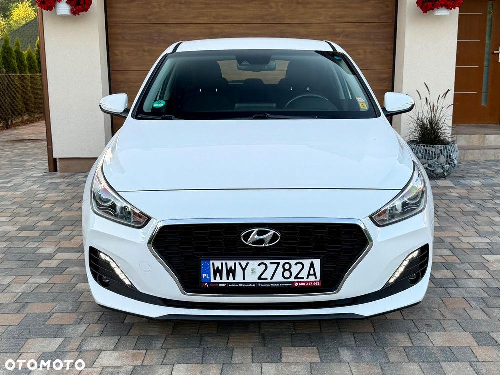Hyundai i30 1.6 D GO Plus - 4