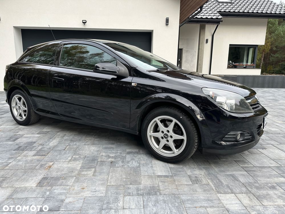 Opel Astra III GTC 1.8 Sport - 3