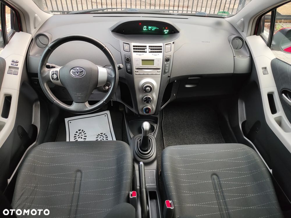Toyota Yaris 1.4 D-4D Sol - 7