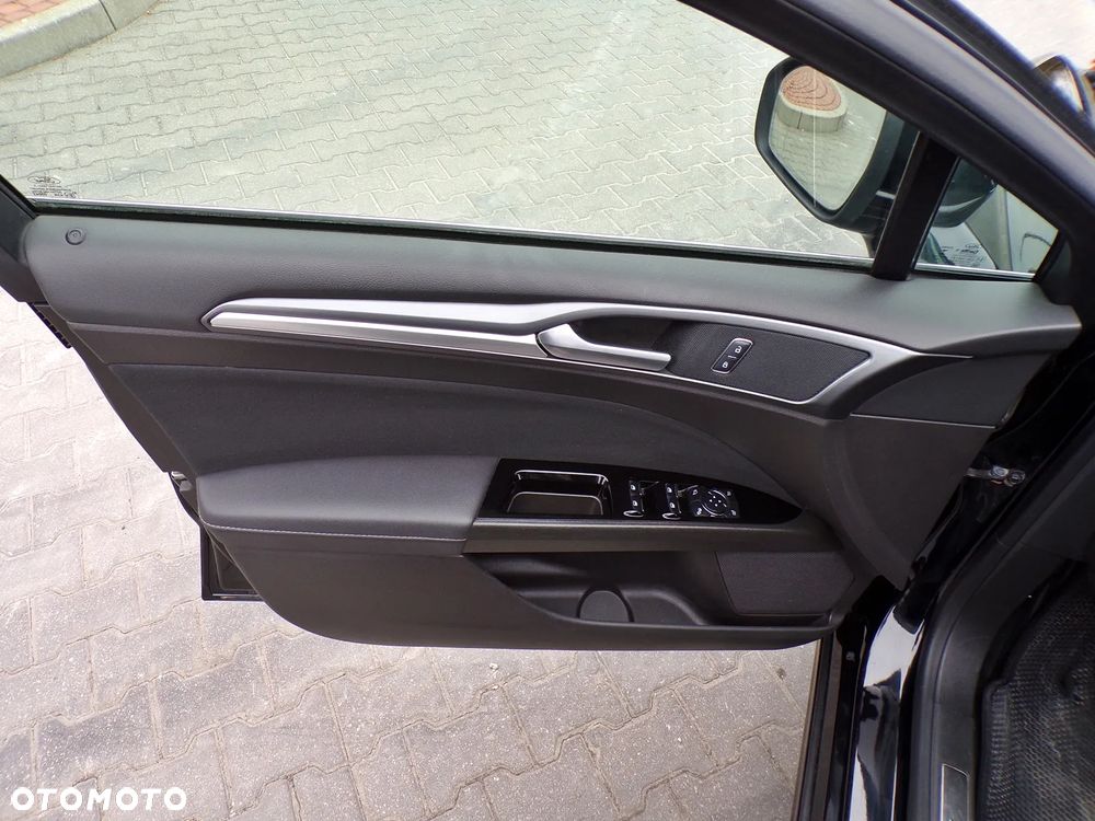 Ford Mondeo 2.0 TDCi Edition - 17