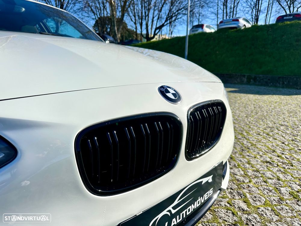 BMW 116 d Sport Line - 12
