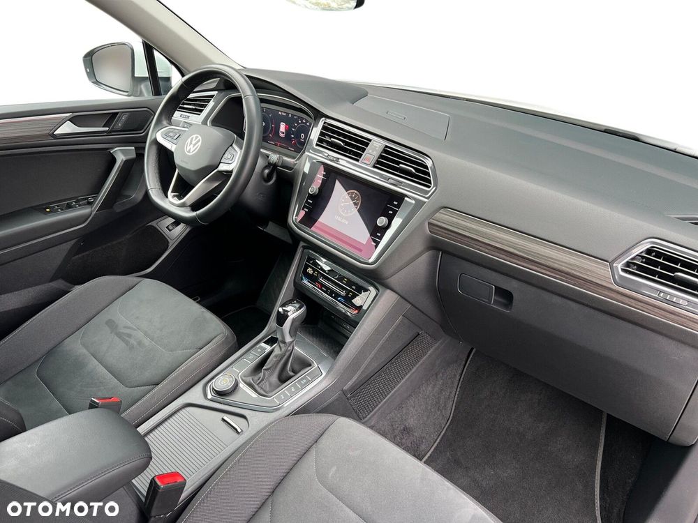 Volkswagen Tiguan Allspace 2.0 TDI 4Mot Elegance DSG - 16