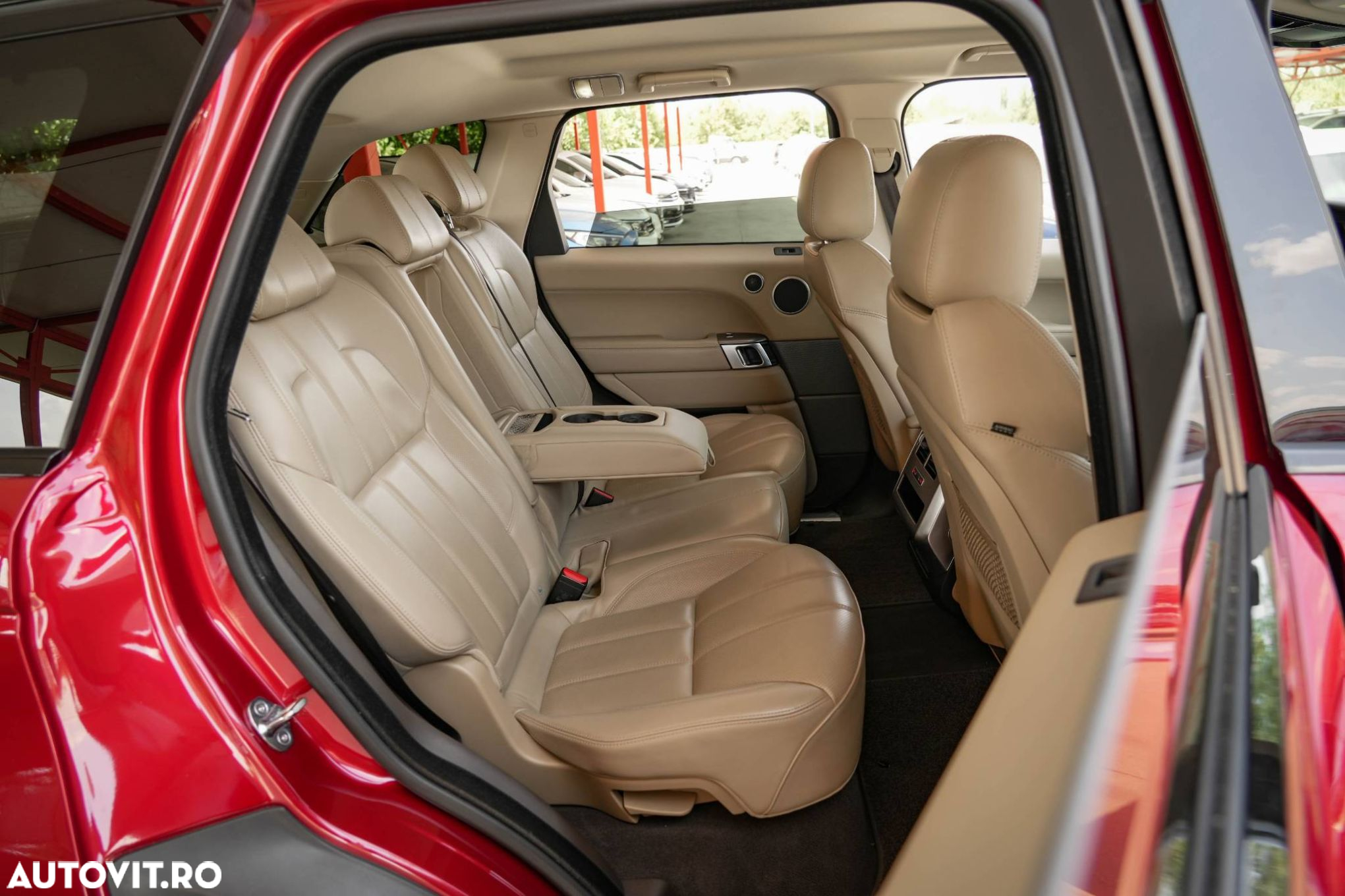 Land Rover Range Rover Sport - 13
