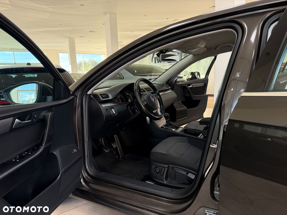 Volkswagen Passat 1.4 TSI Trendline - 22