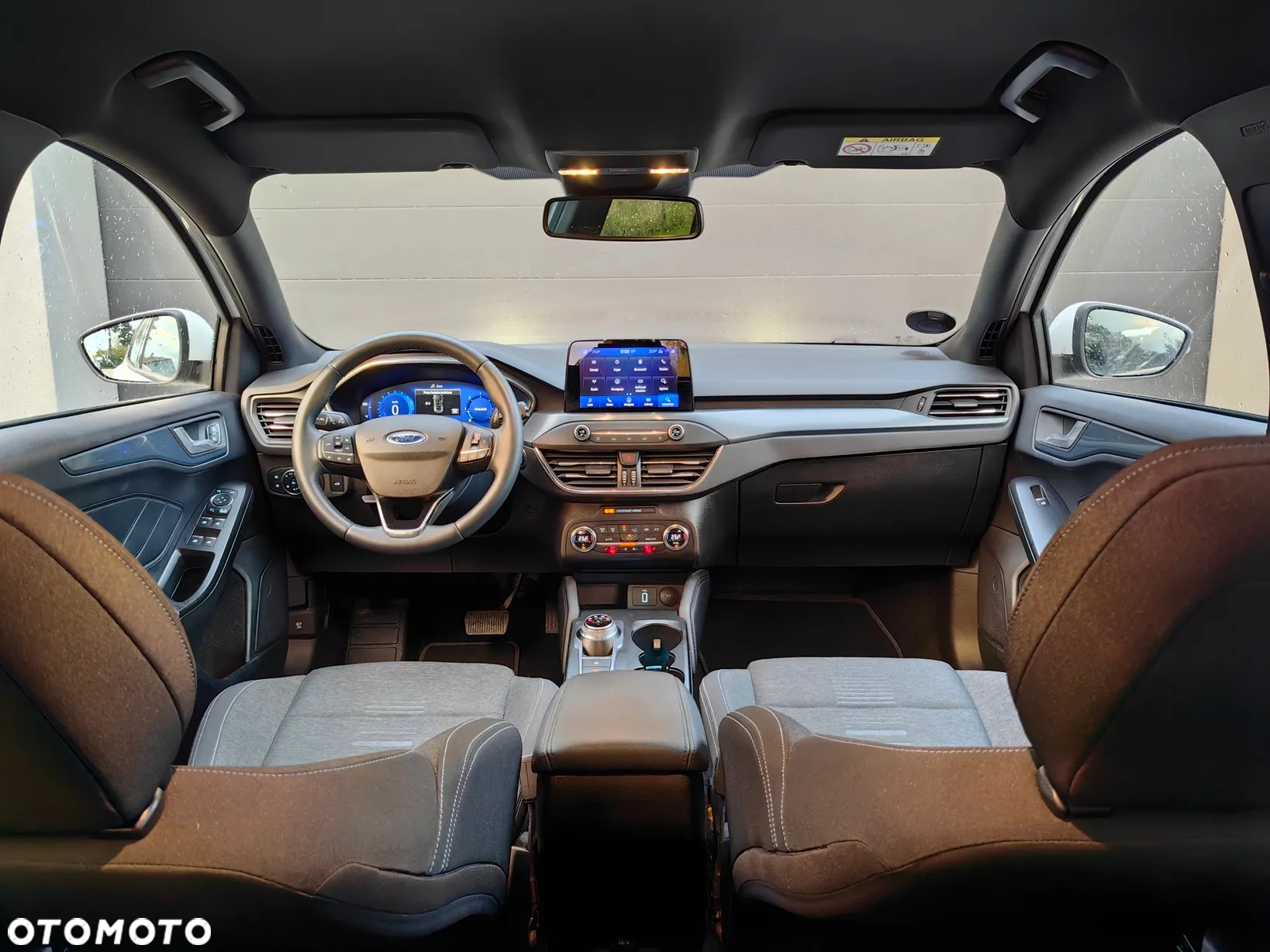 Ford Focus 1.5 EcoBlue Active Business - 27
