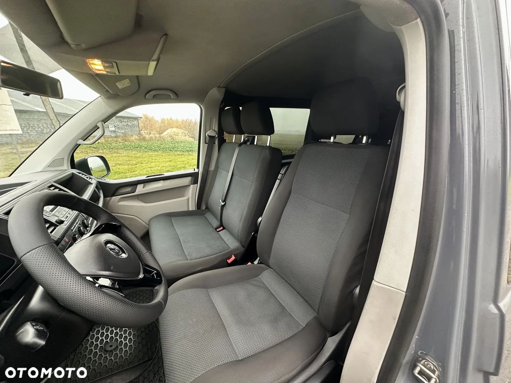 Volkswagen Transporter - 16