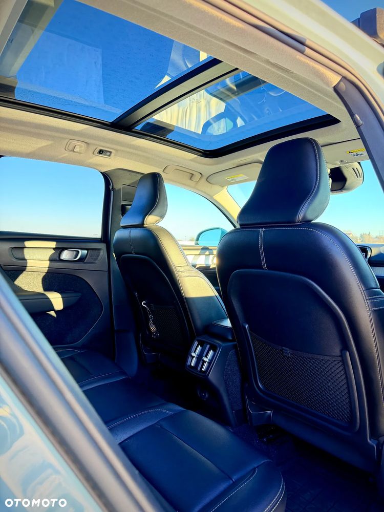 Volvo XC 40 T5 AWD Momentum - 13