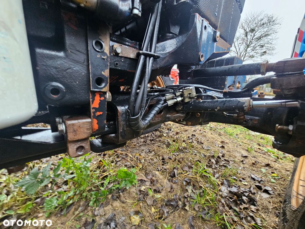 New Holland U2D6 ( w dokumentach) , model handlowy TN 85 FA - 12