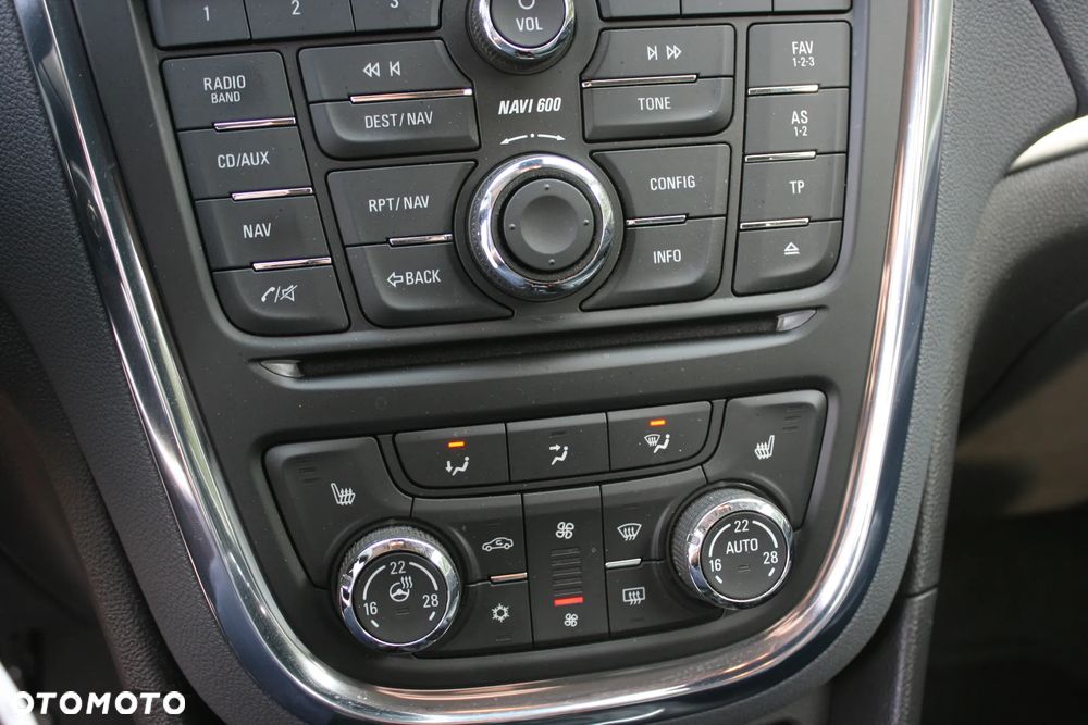 Opel Mokka 1.6 Cosmo S&S - 32
