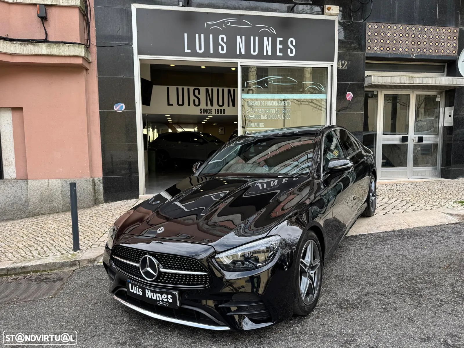 Mercedes-Benz E 220 d AMG Line - 4
