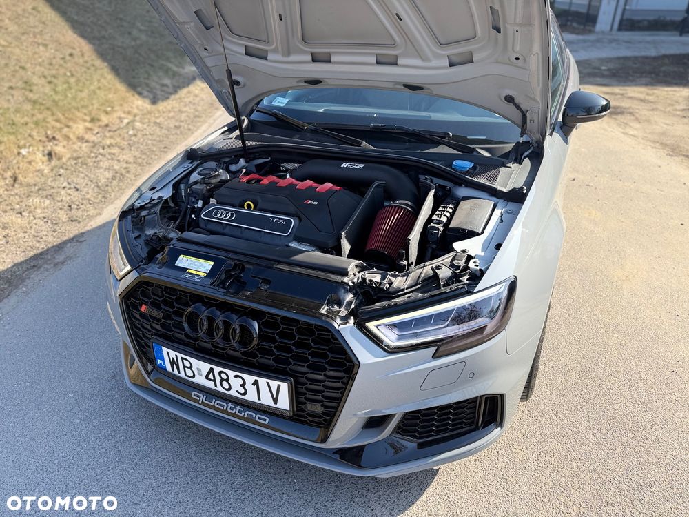Audi RS3 Sportback - 19
