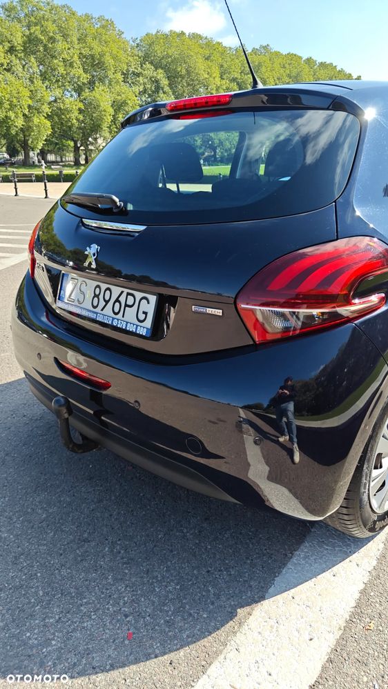 Peugeot 208 1.2 PureTech Active - 8