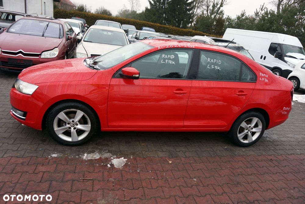 SKODA RAPID NH3 LIFT LB LIFTBACK 2017 LF3K 1.4 TDI CUSB 90KM RTE CZERWONY na części - 2