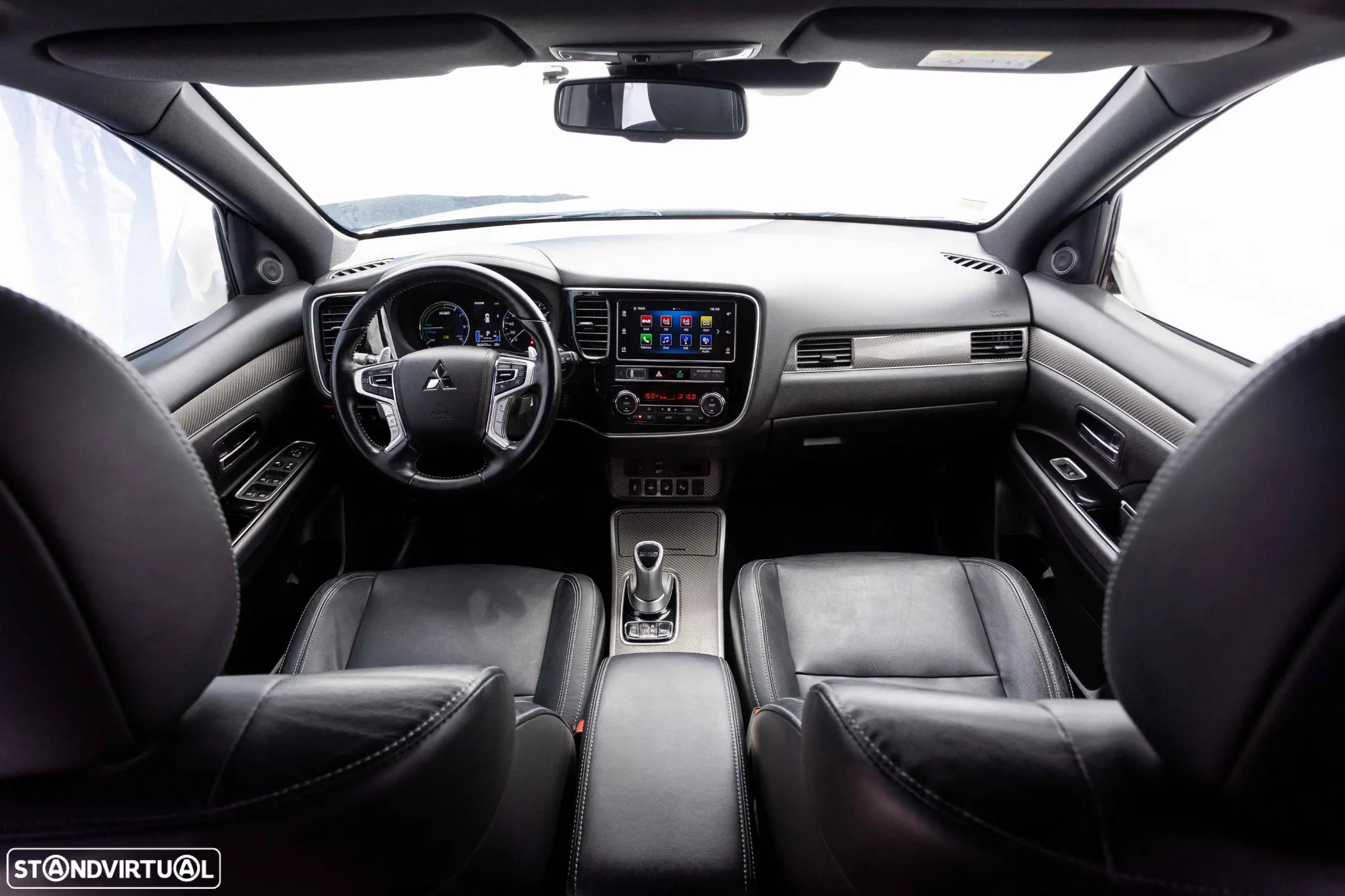 Mitsubishi Outlander 2.0 PHEV Instyle - 27