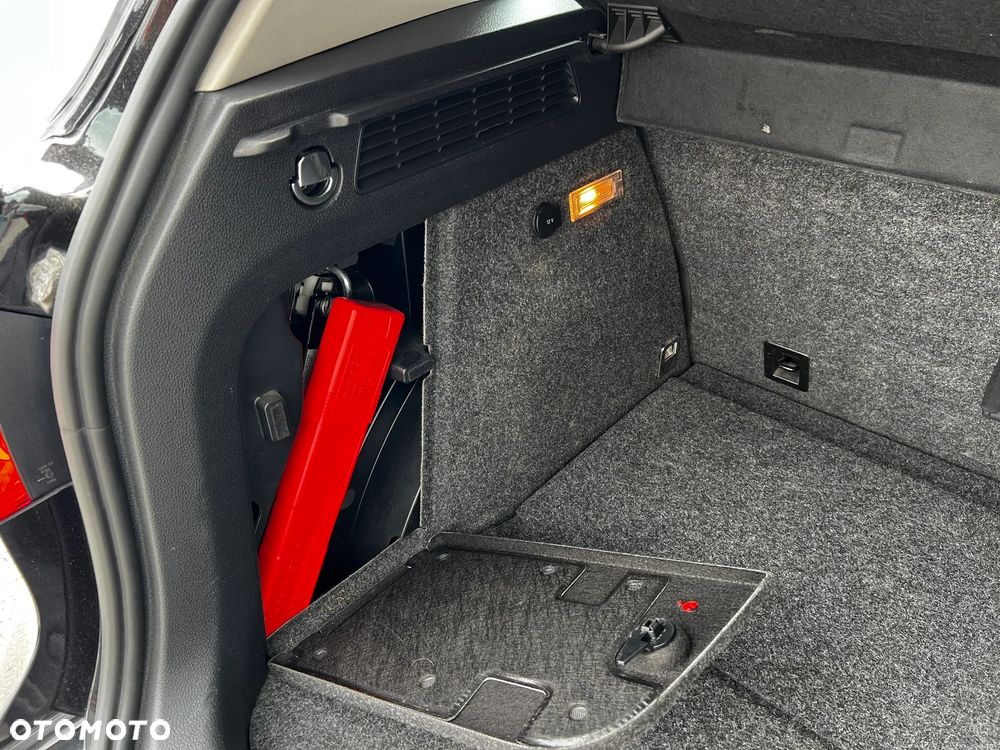 Volkswagen Tiguan 2.0 TDI 4Mot Track&Field - 25