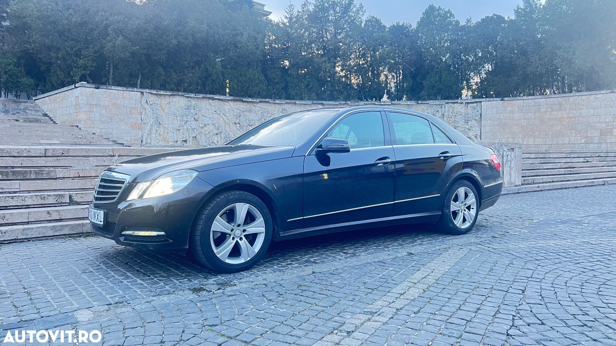 Mercedes-Benz E 350 CDI BlueEfficiency 4Matic - 1