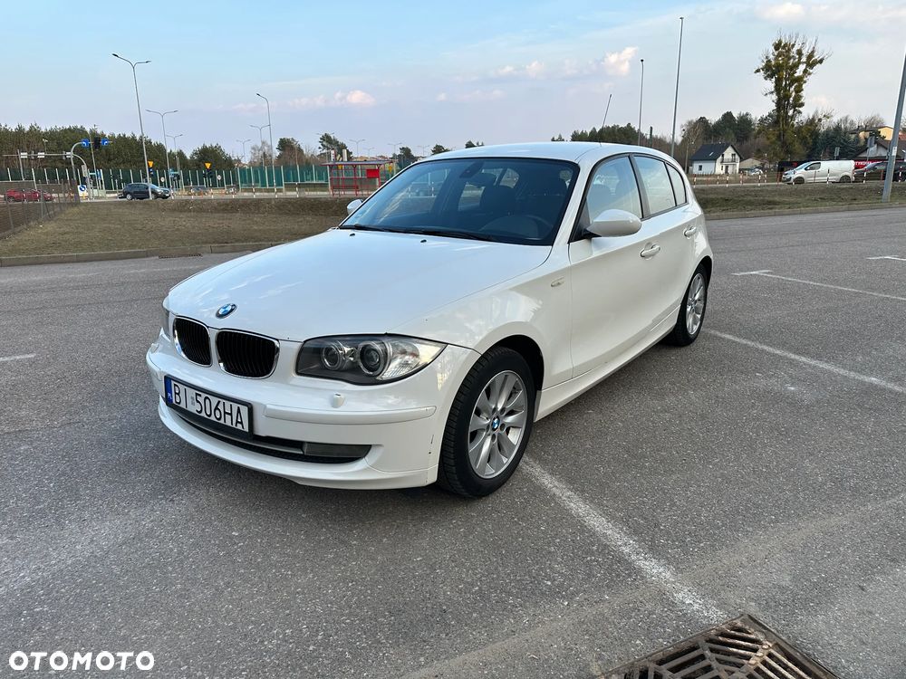 BMW Seria 1 118i - 1