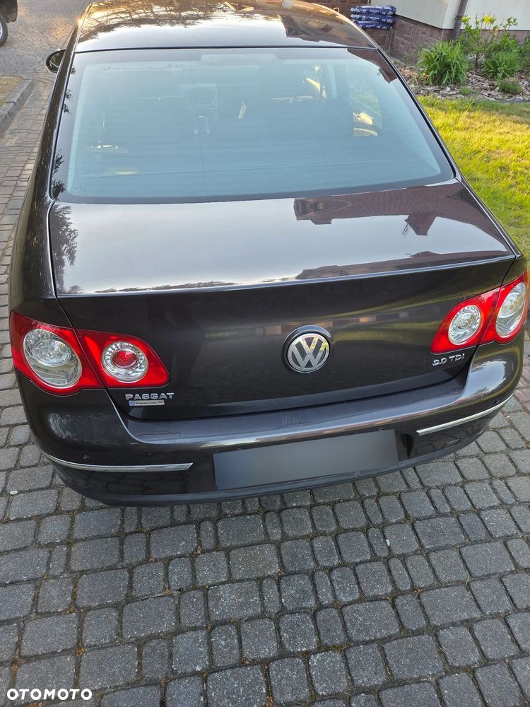 Volkswagen Passat 2.0 TDI Comfortline - 1