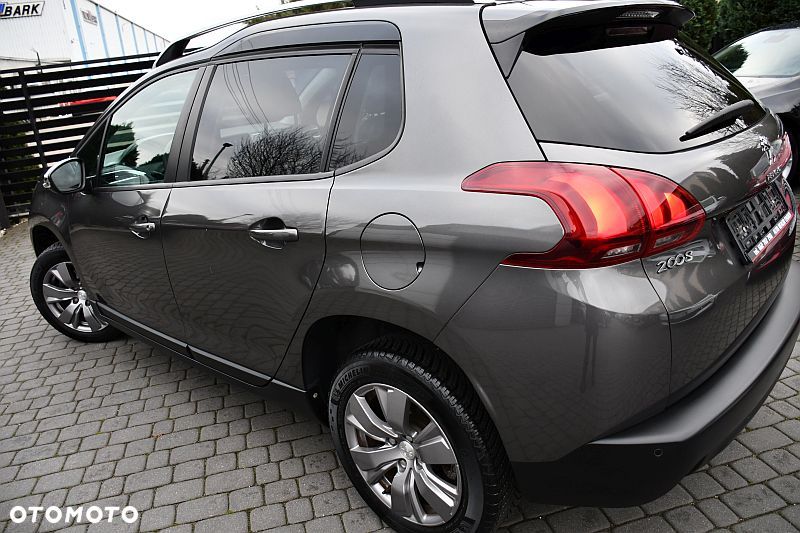 Peugeot 2008 BlueHDi 100 STOP & START Style - 31