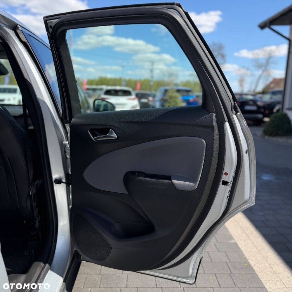 Opel Crossland X - 28