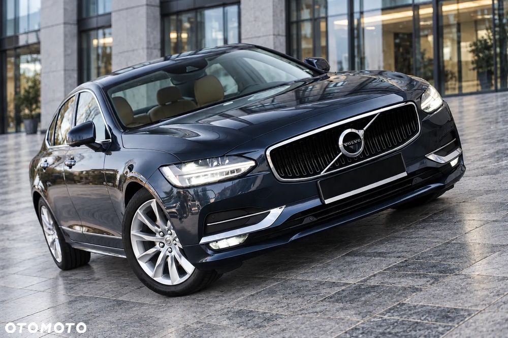 Volvo S90 D5 AWD Geartronic Inscription - 1