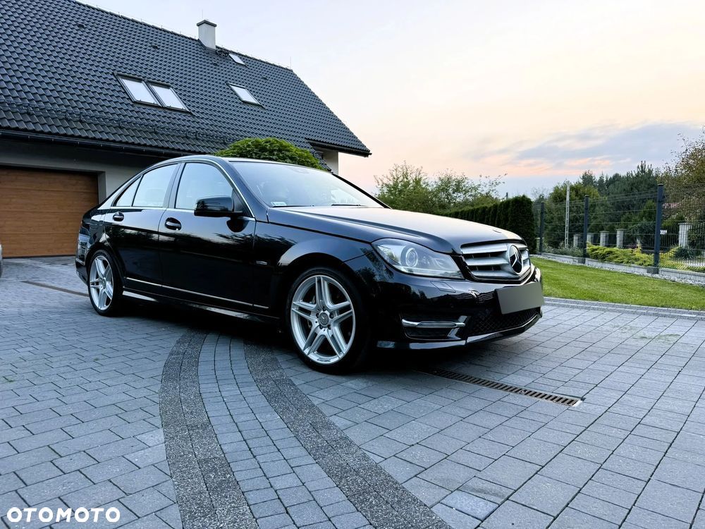 Mercedes-Benz Klasa C 350 CDI DPF (BlueEFFICIENCY) 7G-TRONIC Avantgarde - 1