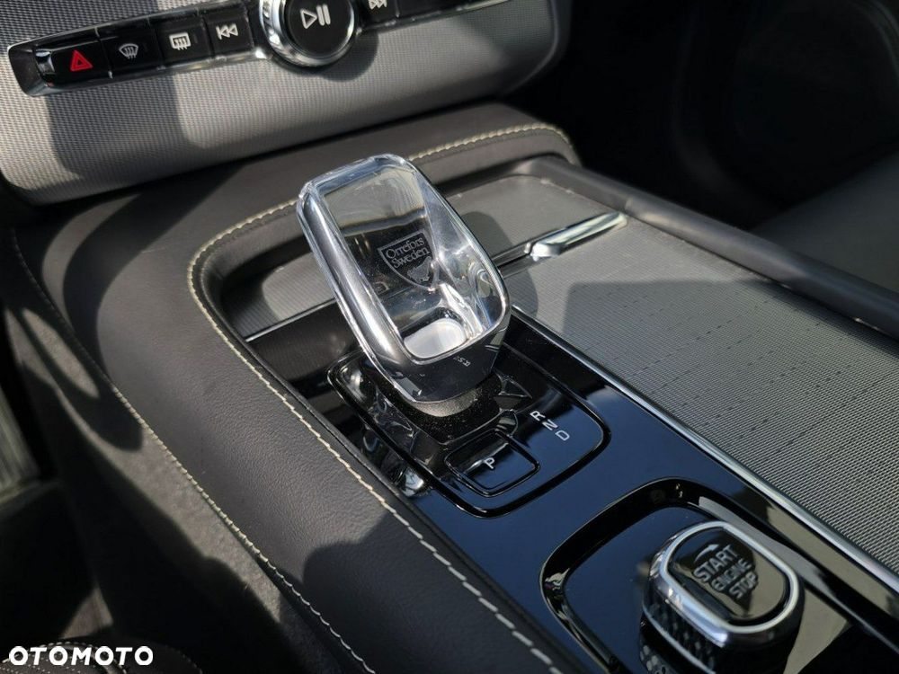 Volvo XC 90 - 15