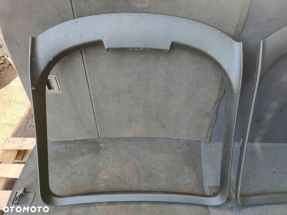 tapicerka obwódka szyby tył audi tt 8n 8n8867991 czarna - 10