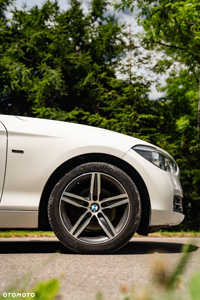 BMW Seria 1 118i Sport Line - 9