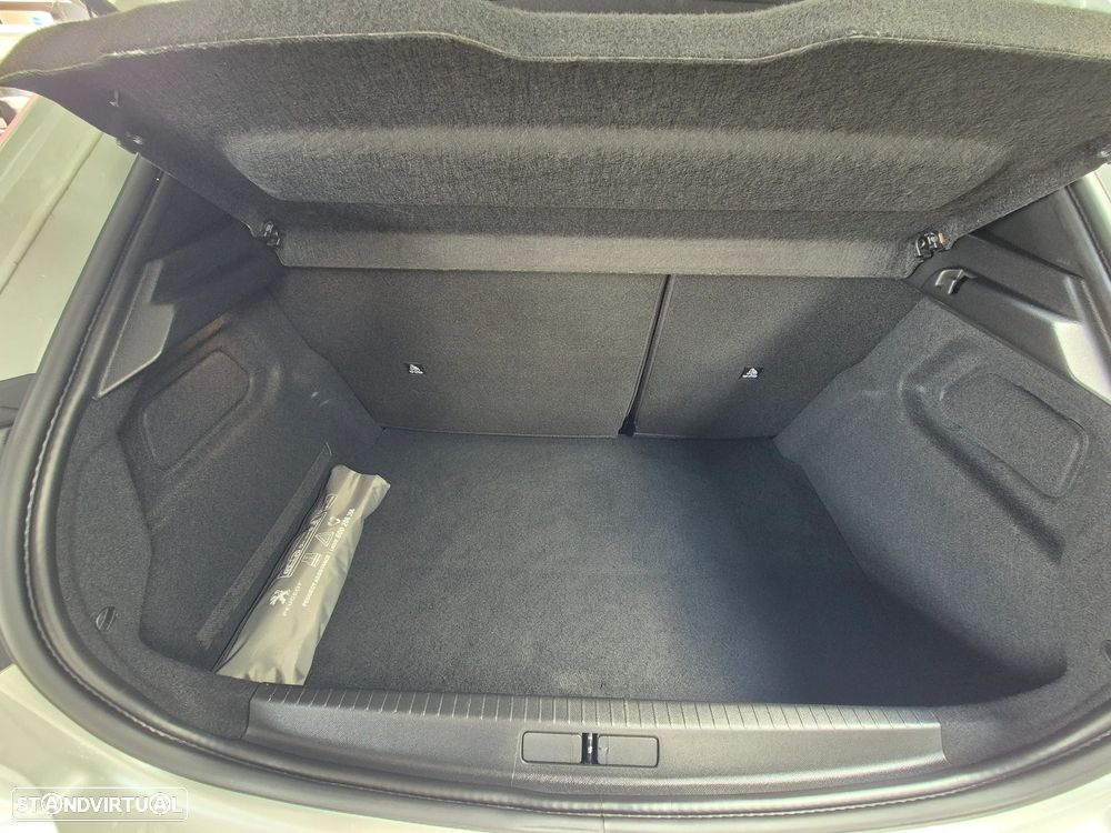 Peugeot 208 1.2 PureTech GT Pack EAT8 - 9