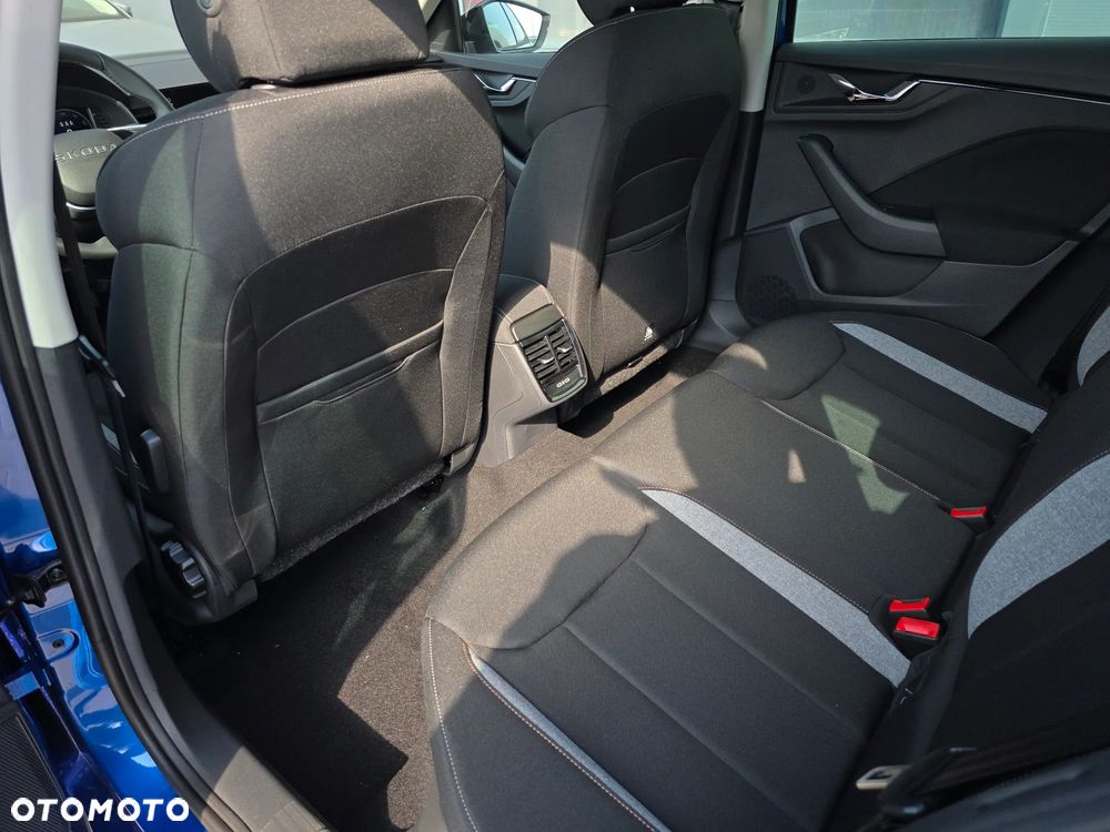 Skoda Kamiq 1.5 TSI Drive DSG - 9