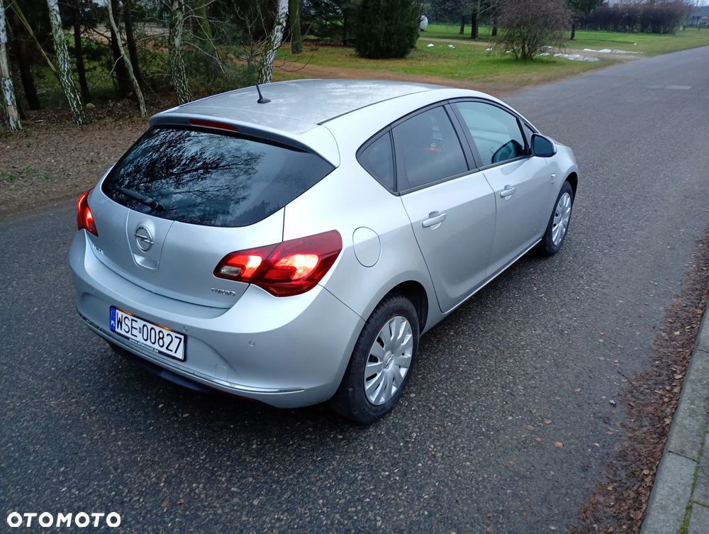 Opel Astra - 17