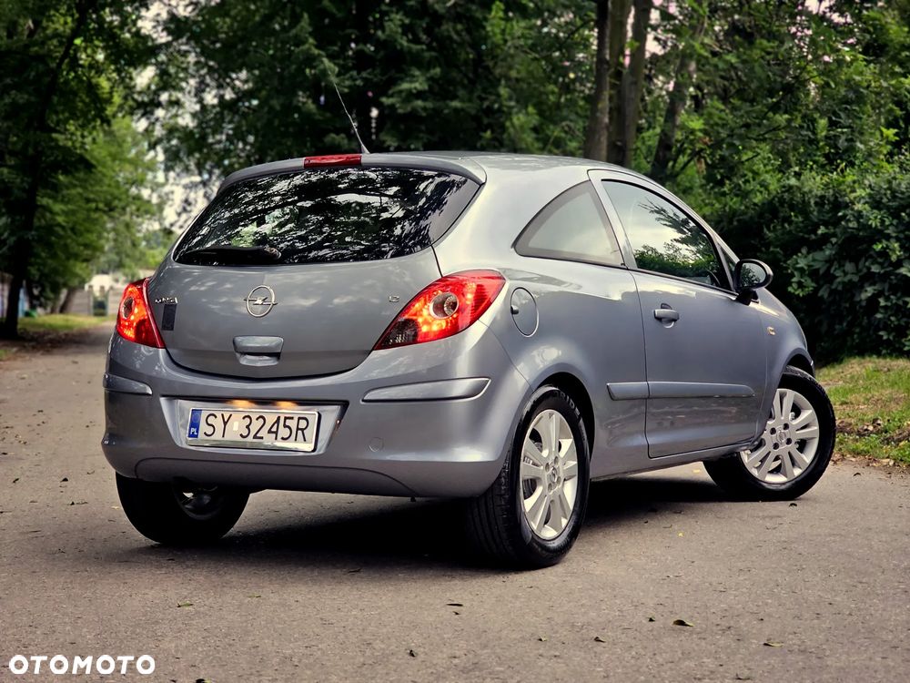 Opel Corsa - 33