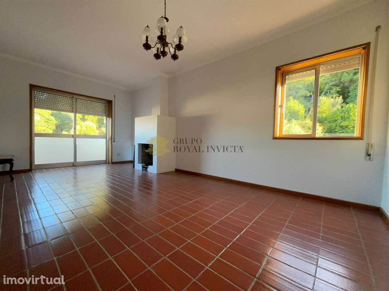 T3 Duplex com Terraço e  Garagem Box  em são Cosme -gondomar - Grande imagem: 4/26