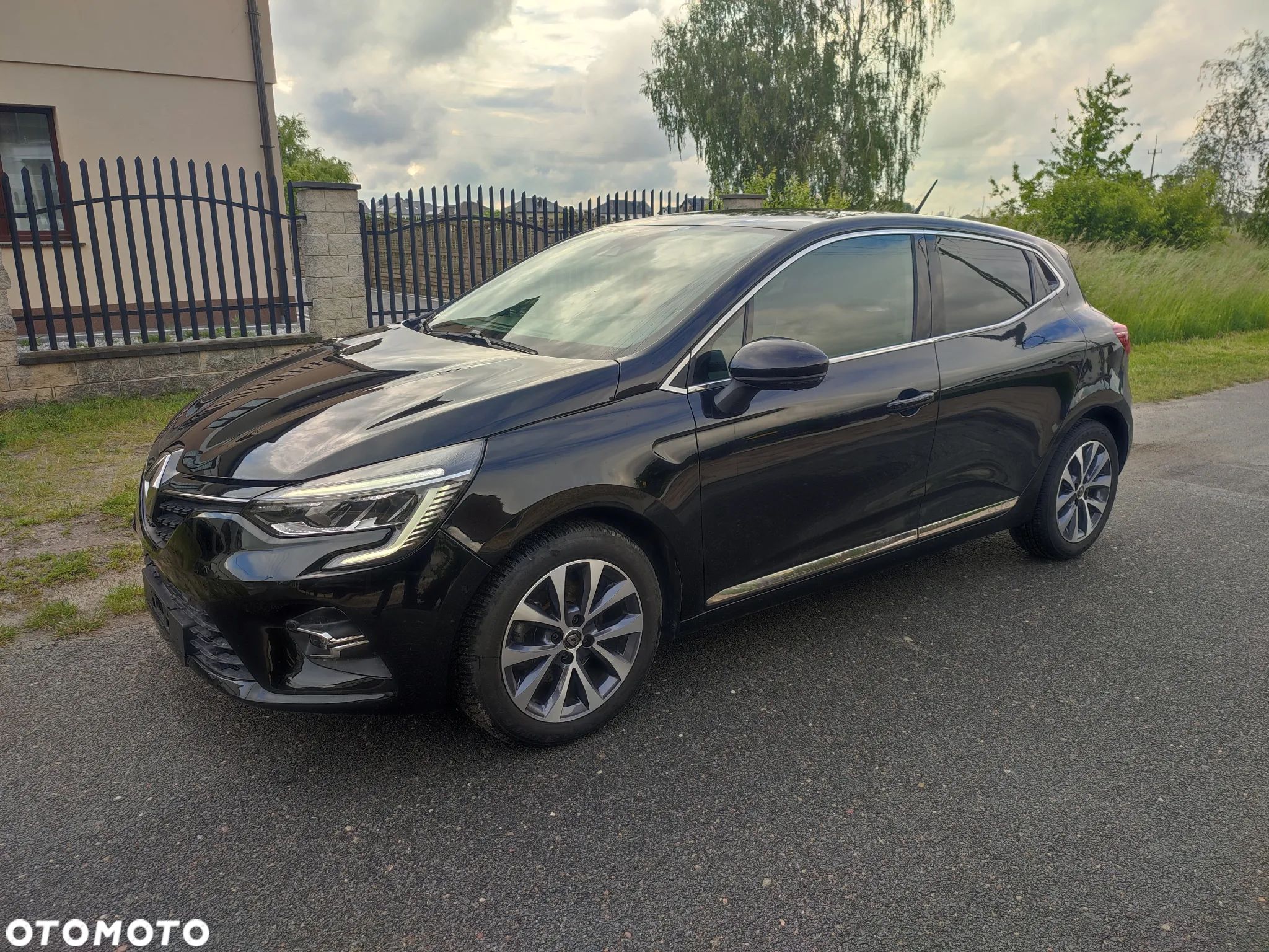Renault Clio - 1