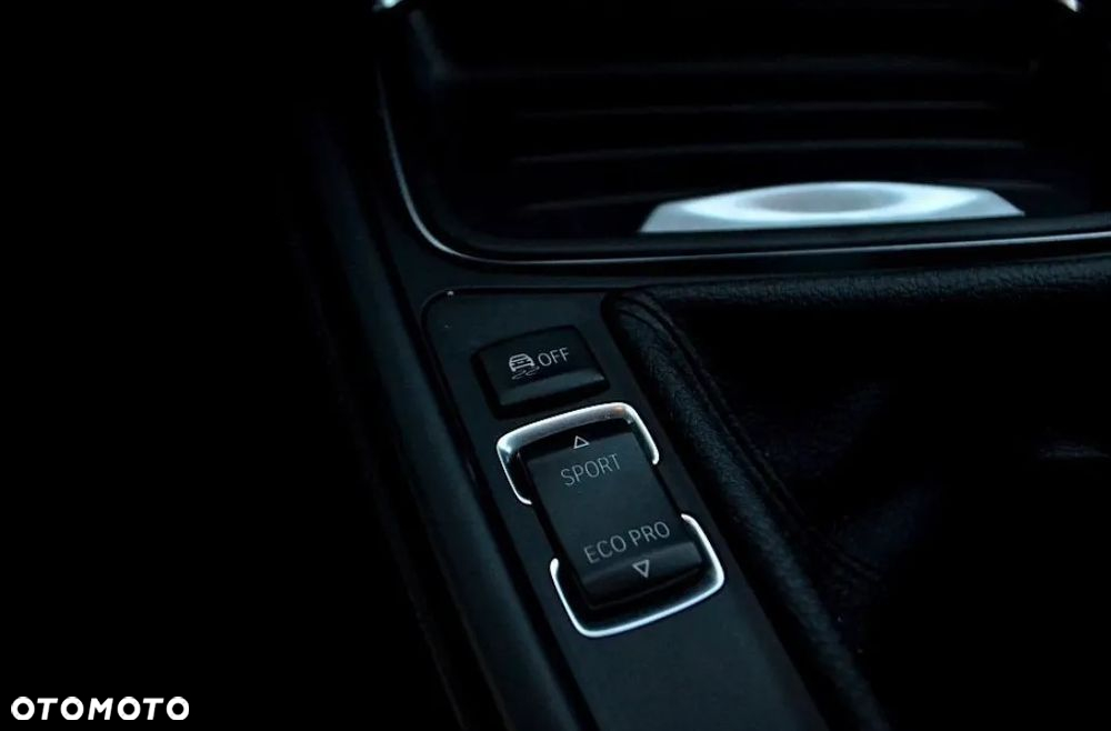 BMW Seria 3 320d - 7