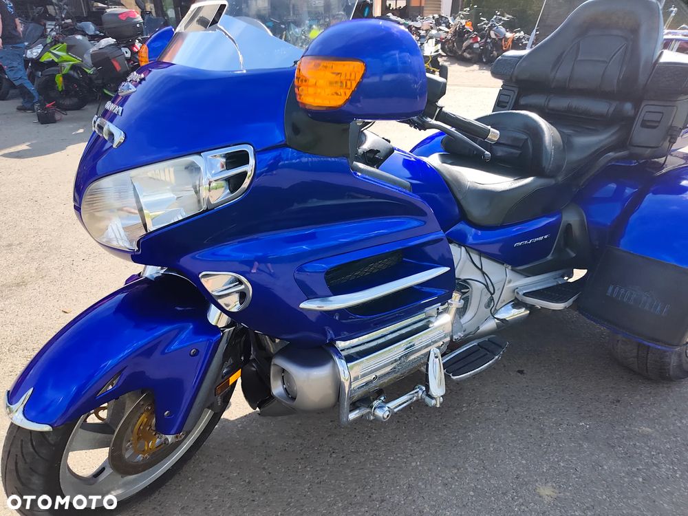 Honda GL - 12