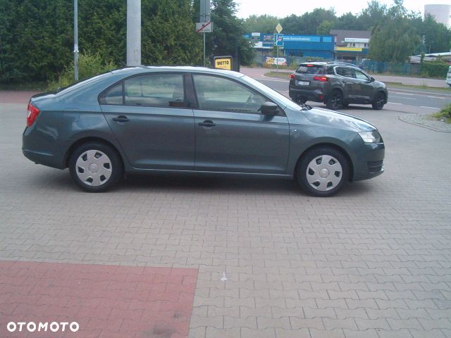 Skoda RAPID - 4
