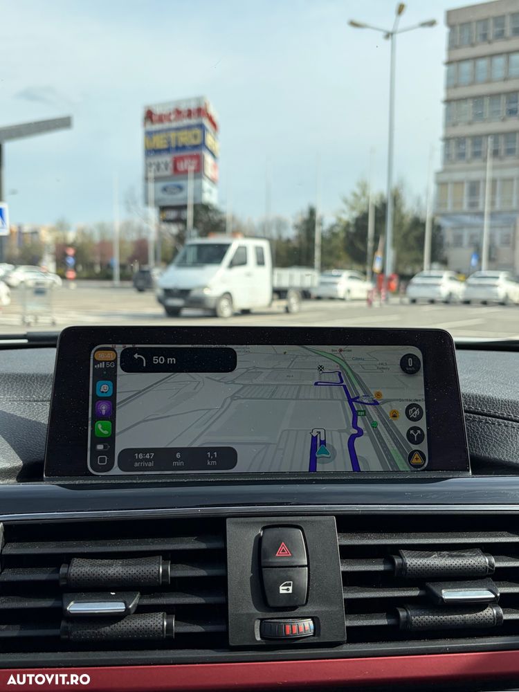 BMW Seria 3 320d Aut. Sport Line - 31