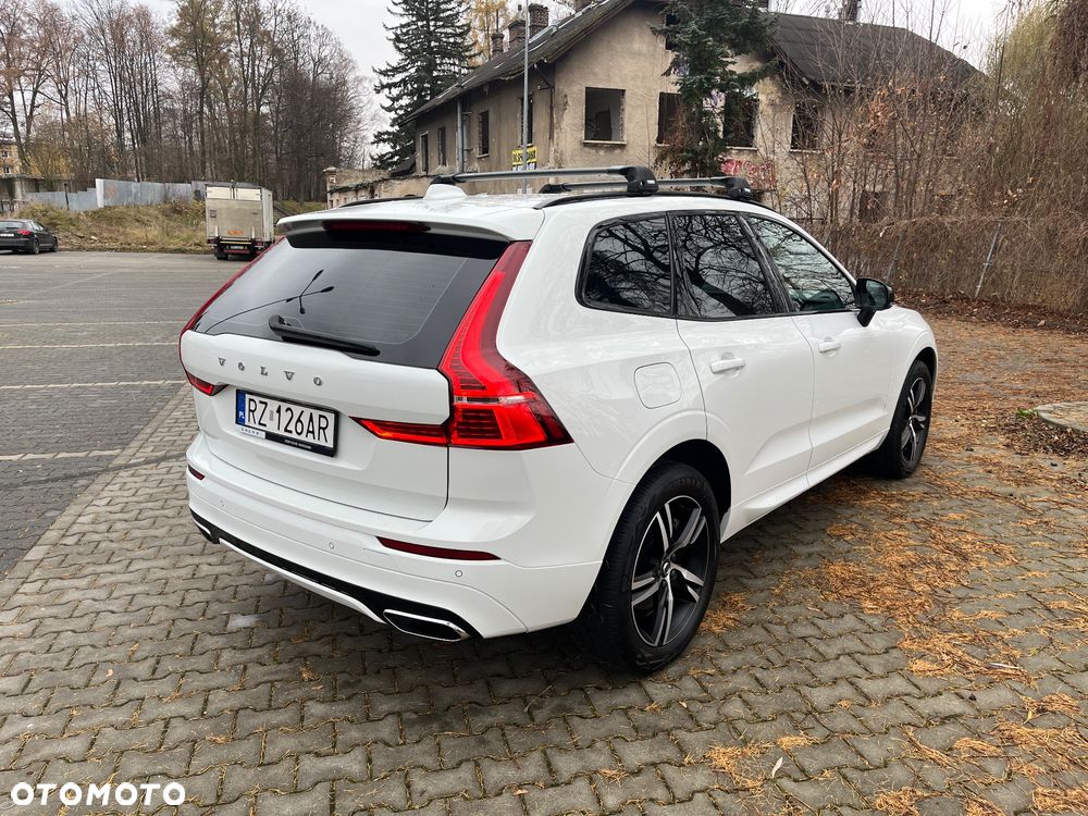 Volvo XC 60 T5 R-Design - 5