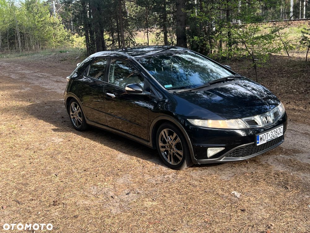 Honda Civic 1.8 Comfort - 3