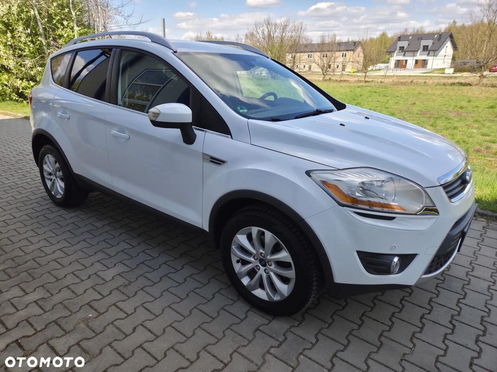 Ford Kuga 2.0 TDCi 2x4 Champions Edition - 10