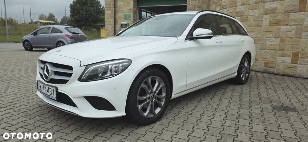 Mercedes-Benz Klasa C 200 d 9G-TRONIC - 28