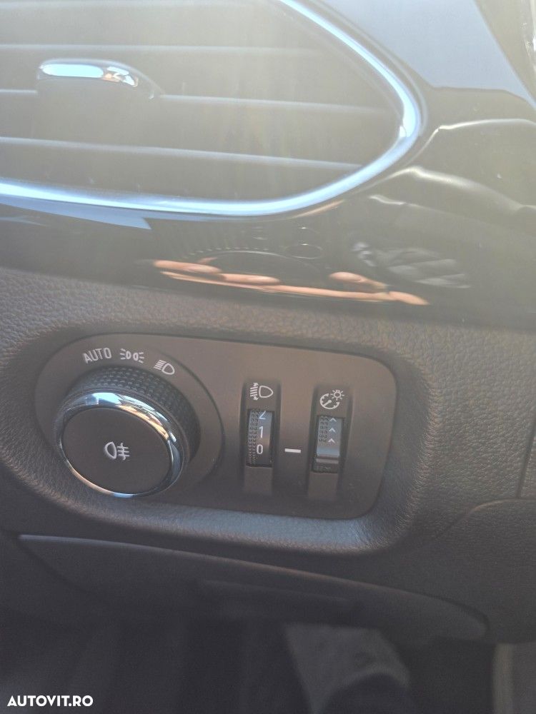 Opel Astra 1.5 D Start/Stop Edition - 12