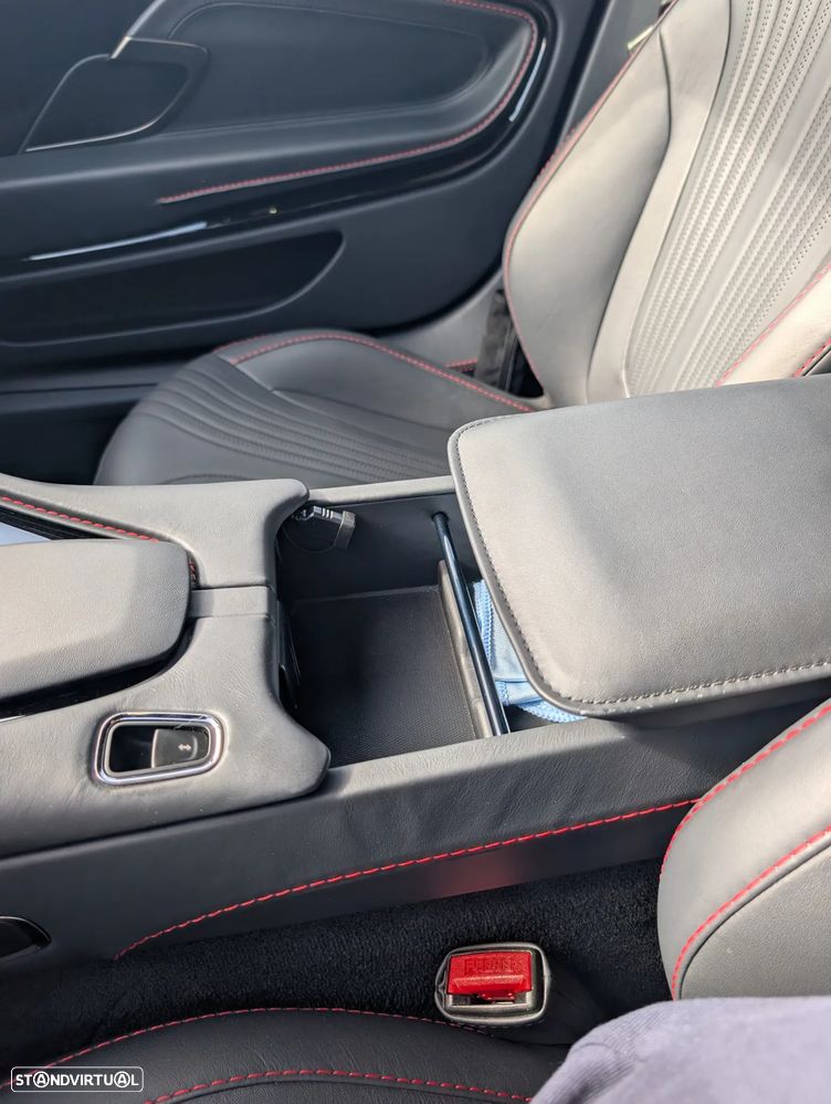 Aston Martin DB11 Coupé V8 Auto - 21
