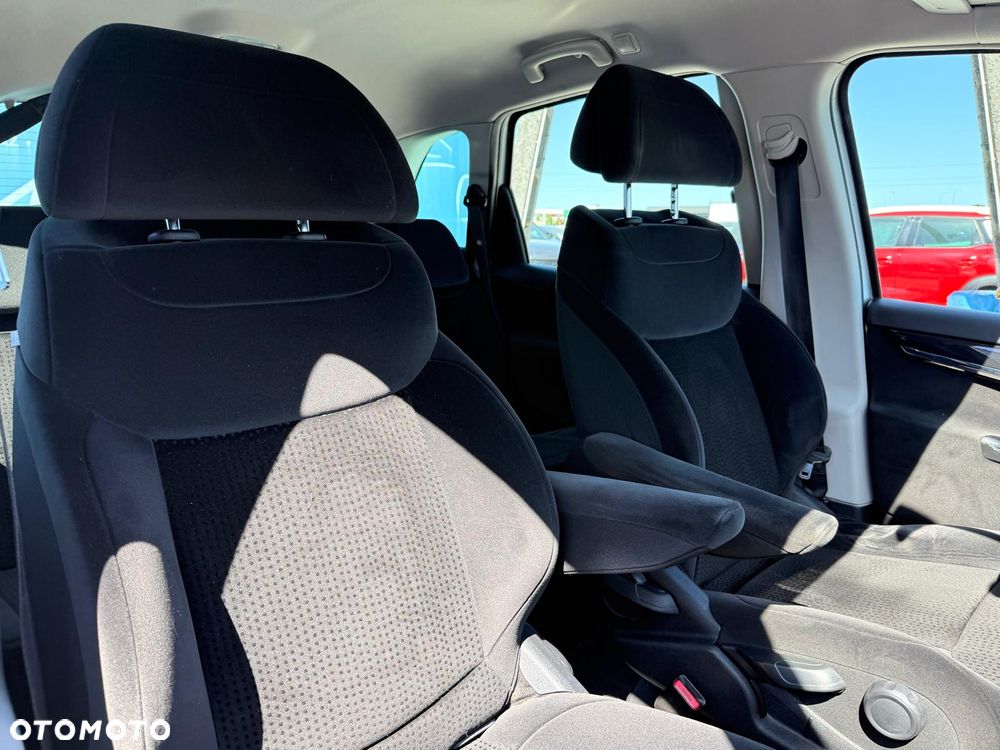 Citroën C4 Picasso 2.0 HDi FAP EGS6 Tendance - 17