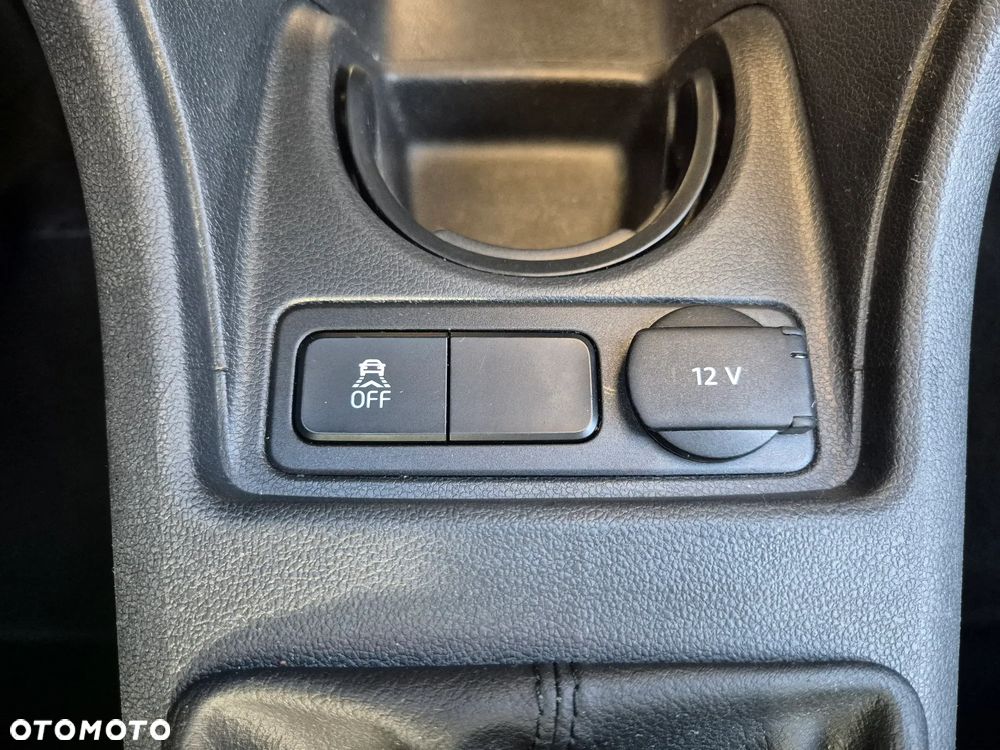Volkswagen up! street - 22