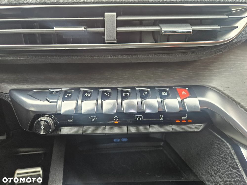 Peugeot 5008 2.0 BlueHDI GT S&S EAT8 - 33