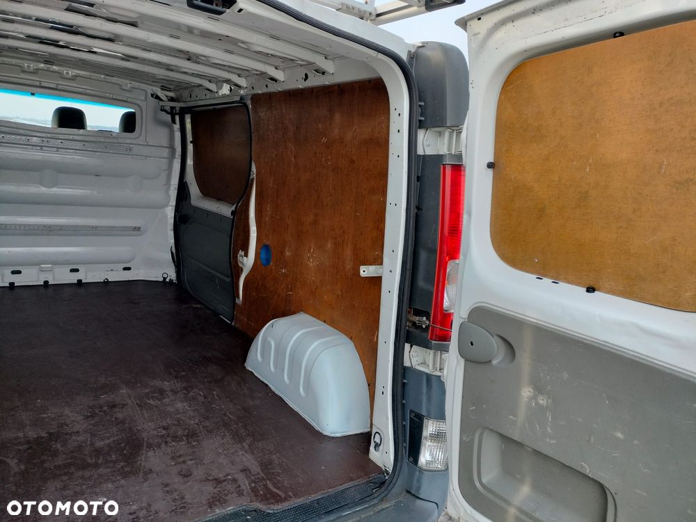 Renault trafic - 13