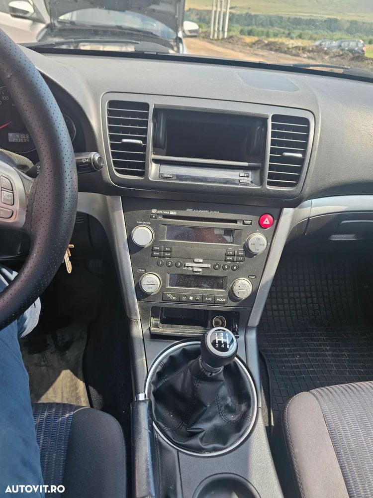 Subaru Legacy Kombi 2.0D Exclusive - 12